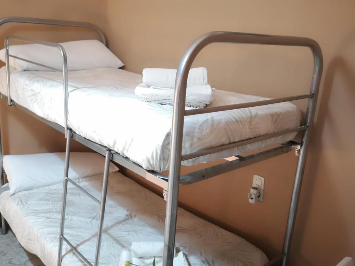 La Maestranza Apartment Rooms Seville Room photo