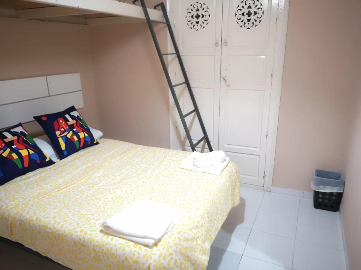 La Maestranza Apartment Rooms Seville Exterior photo